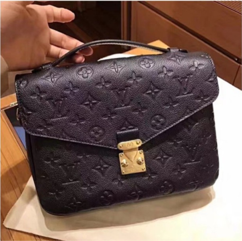 Versatile women's crossbody bag photo review