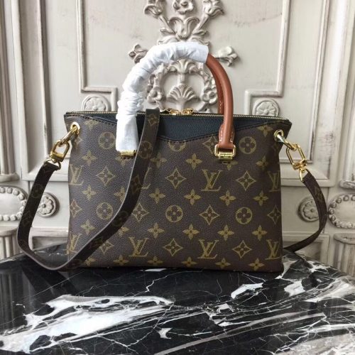 Monogram Canvas Pallas photo review